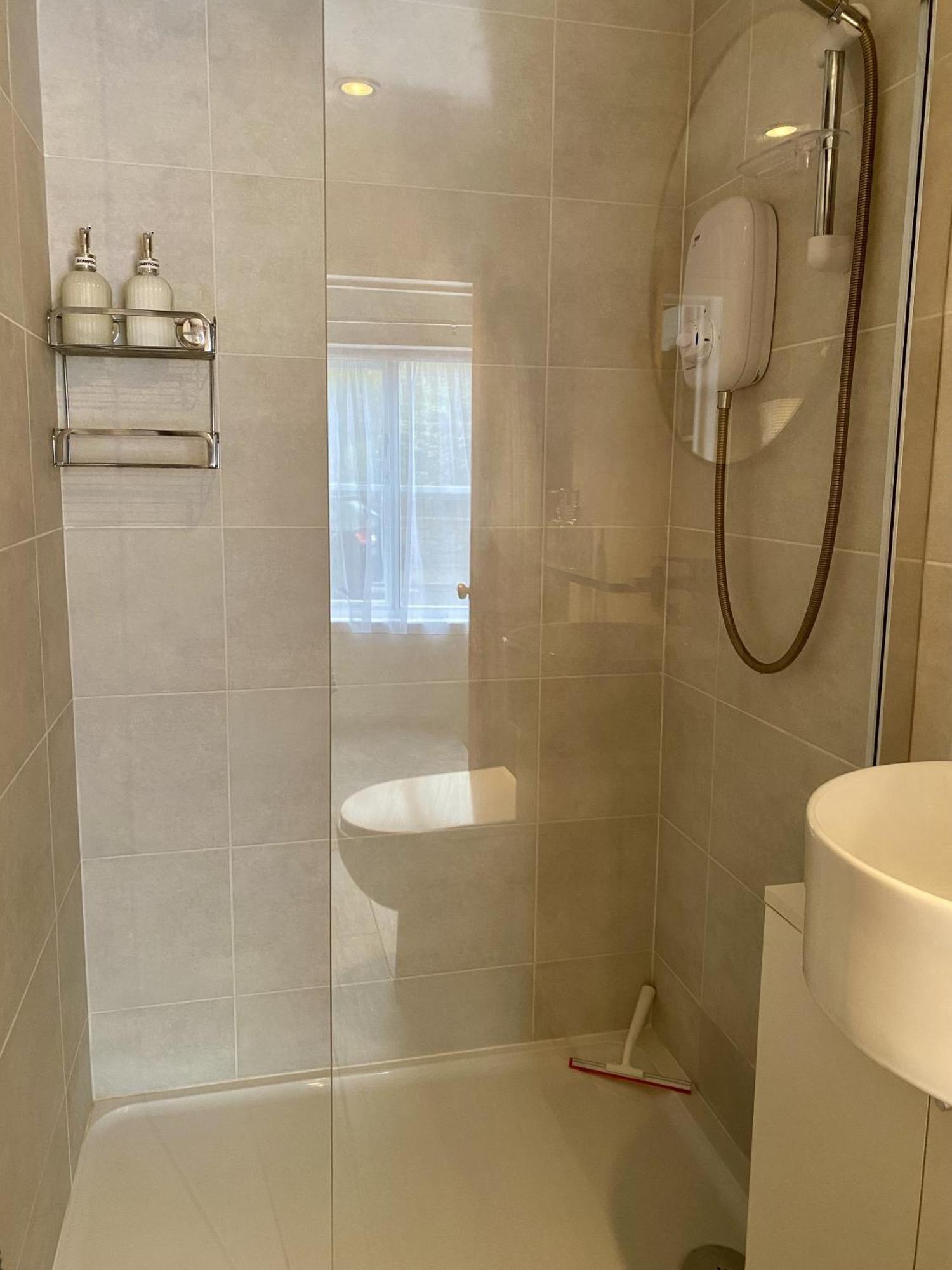 Chestnut Tree Cottage, 7 High Street Ардингли Номер фото